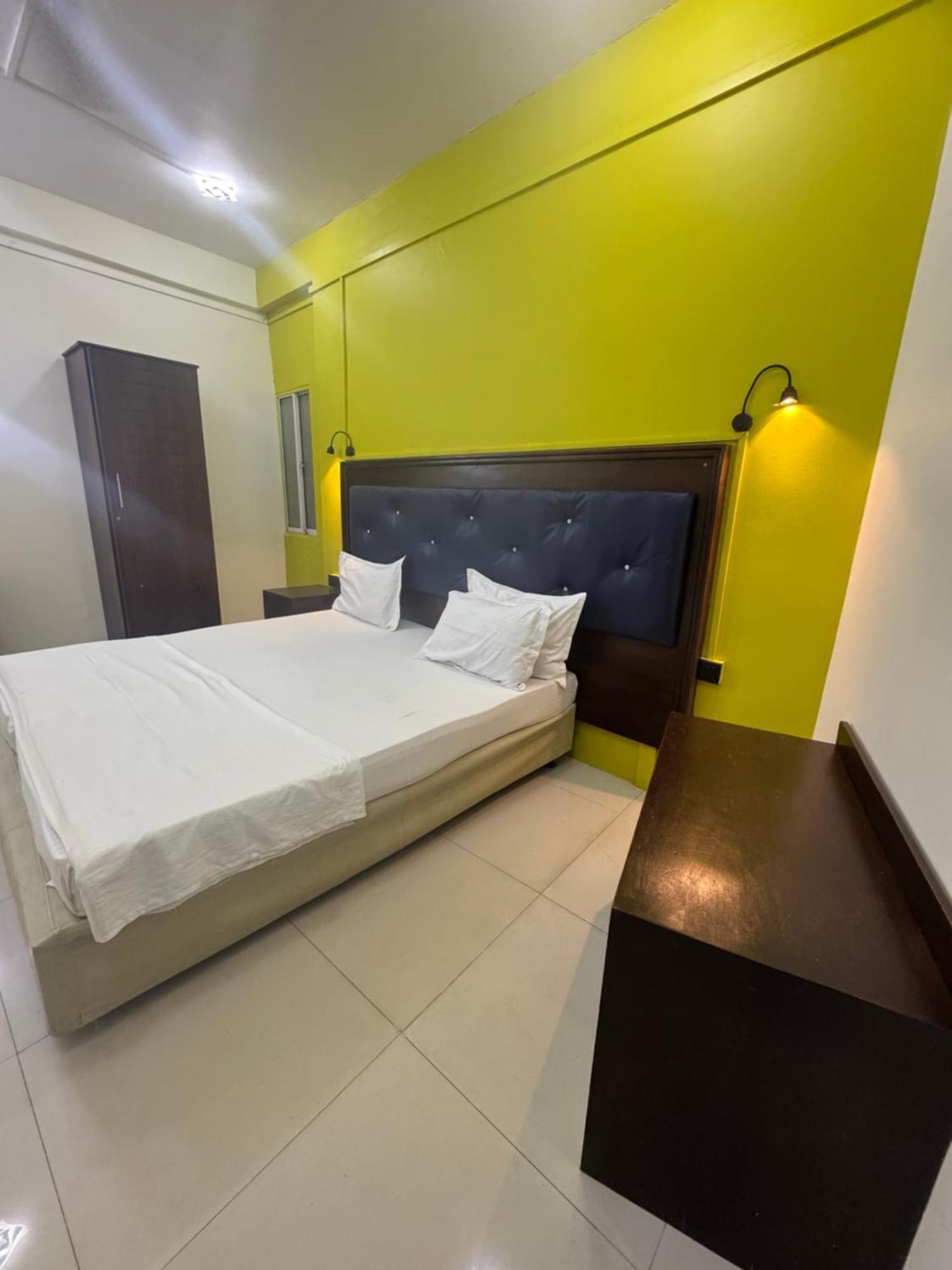 Metro City Hotel Colombo Ngoại thất bức ảnh