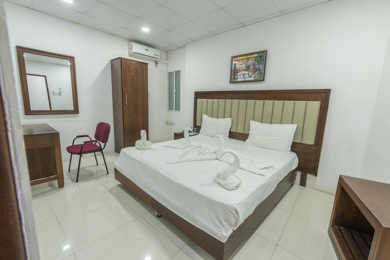 Metro City Hotel Colombo Ngoại thất bức ảnh