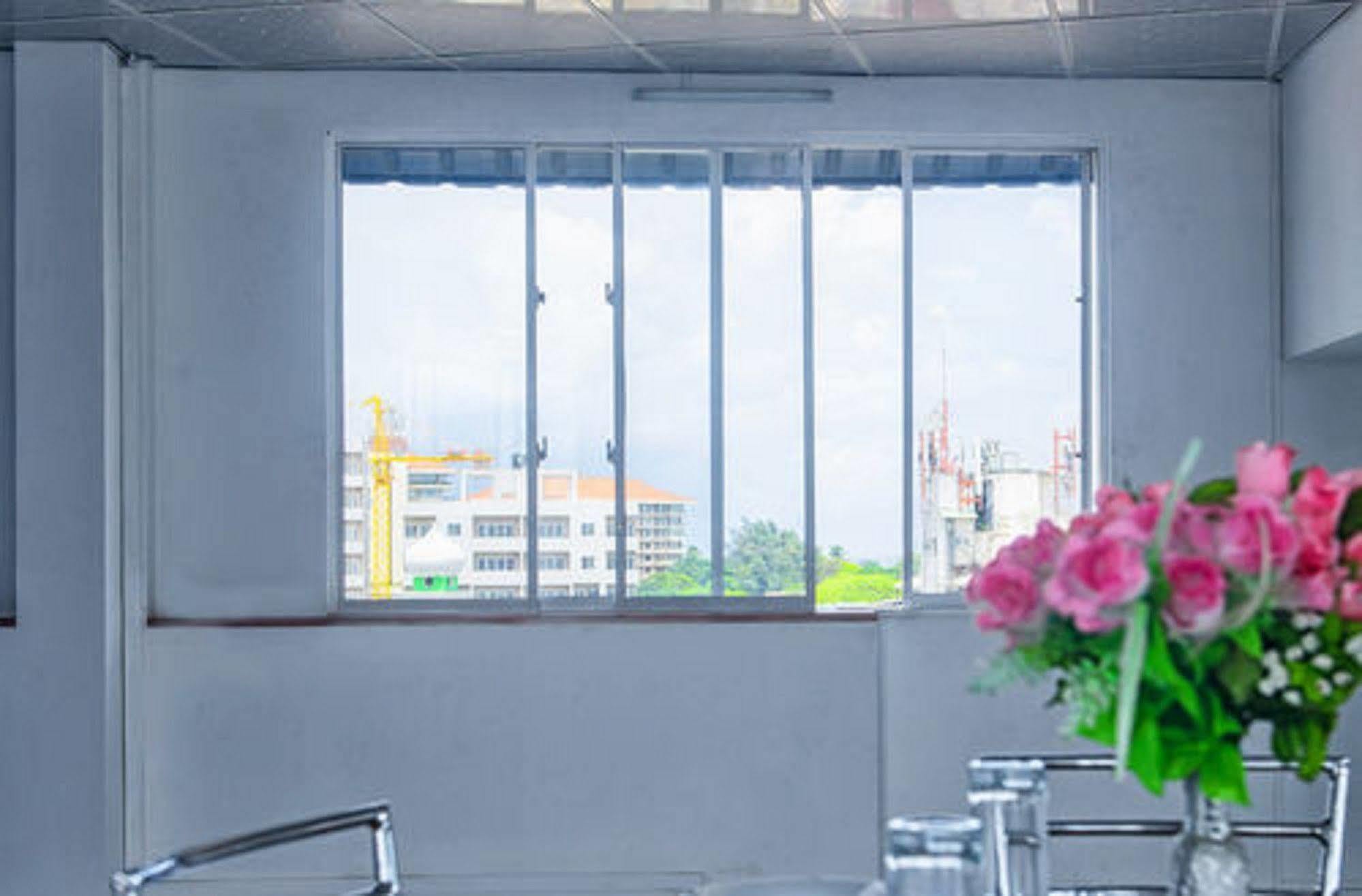 Metro City Hotel Colombo Ngoại thất bức ảnh
