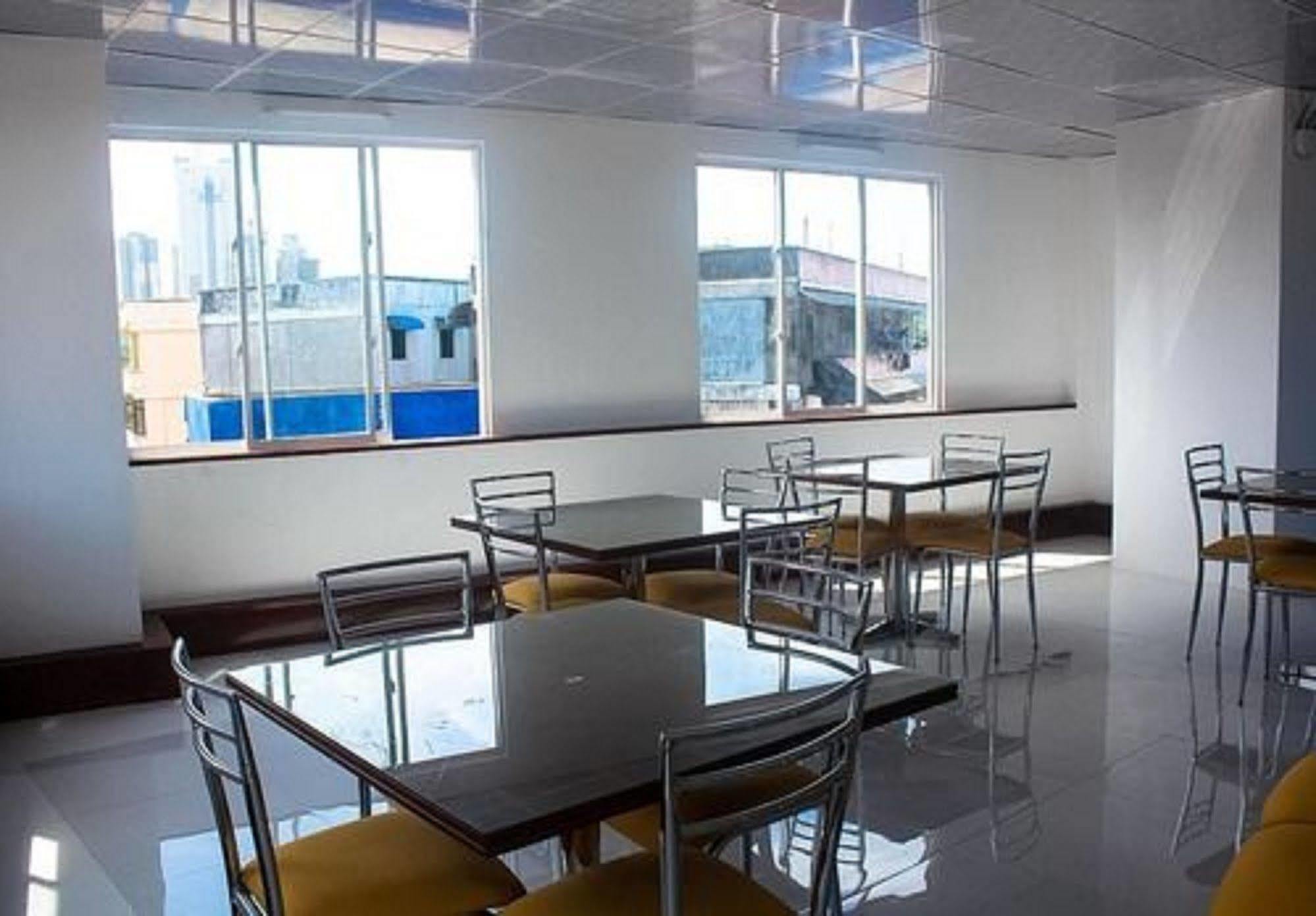 Metro City Hotel Colombo Ngoại thất bức ảnh