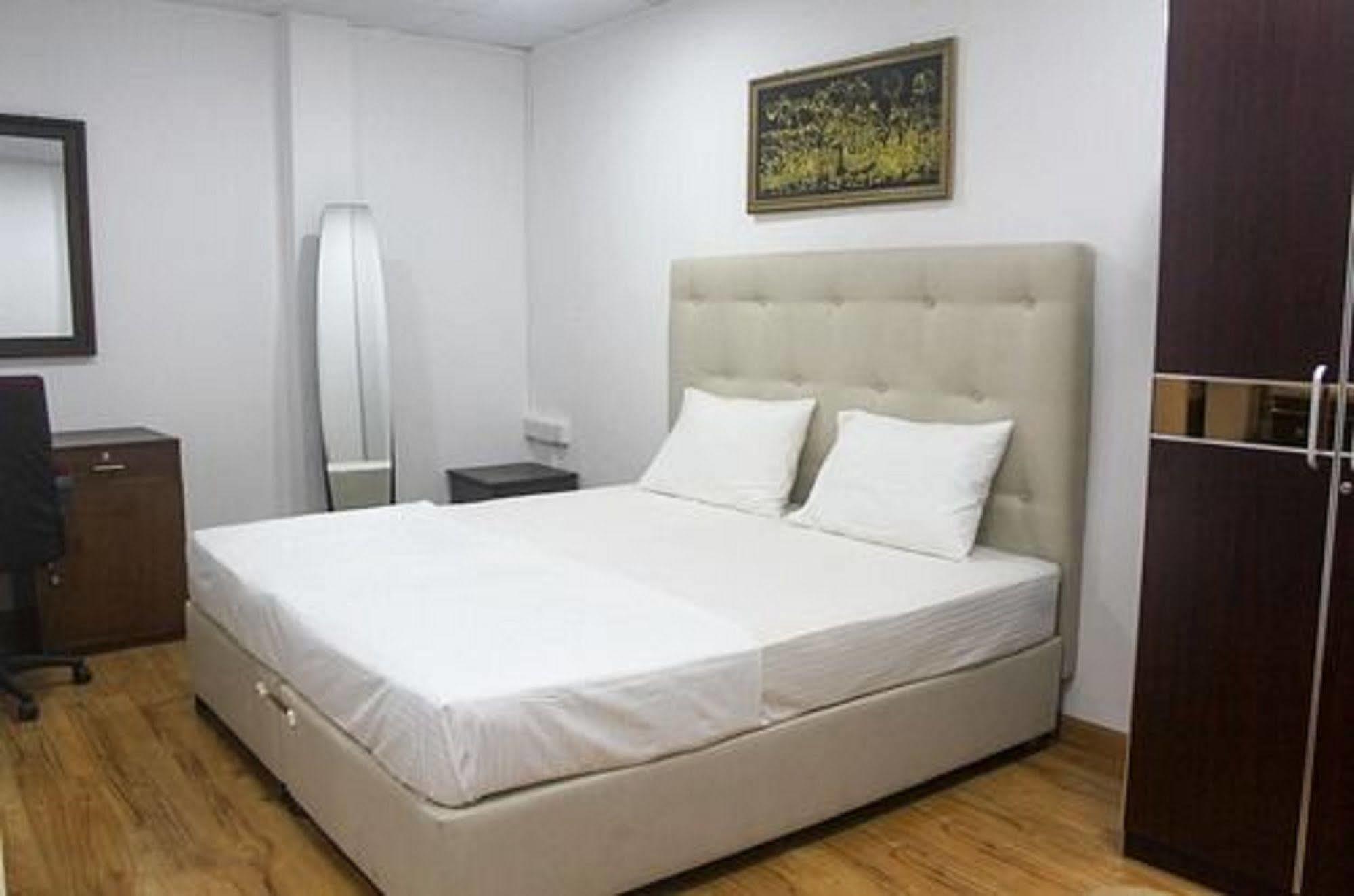 Metro City Hotel Colombo Ngoại thất bức ảnh